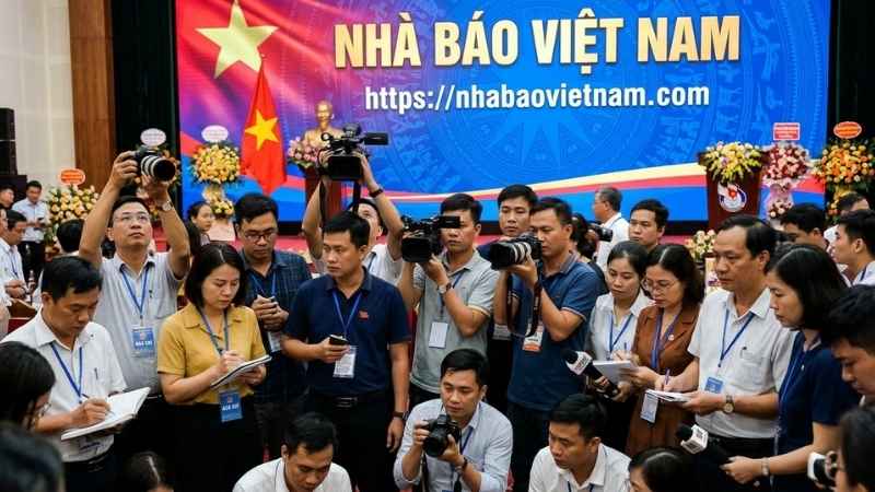 Diễn biến vụ Bí thư, Chủ tịch một xã ở Phú Thọ bị khởi tố